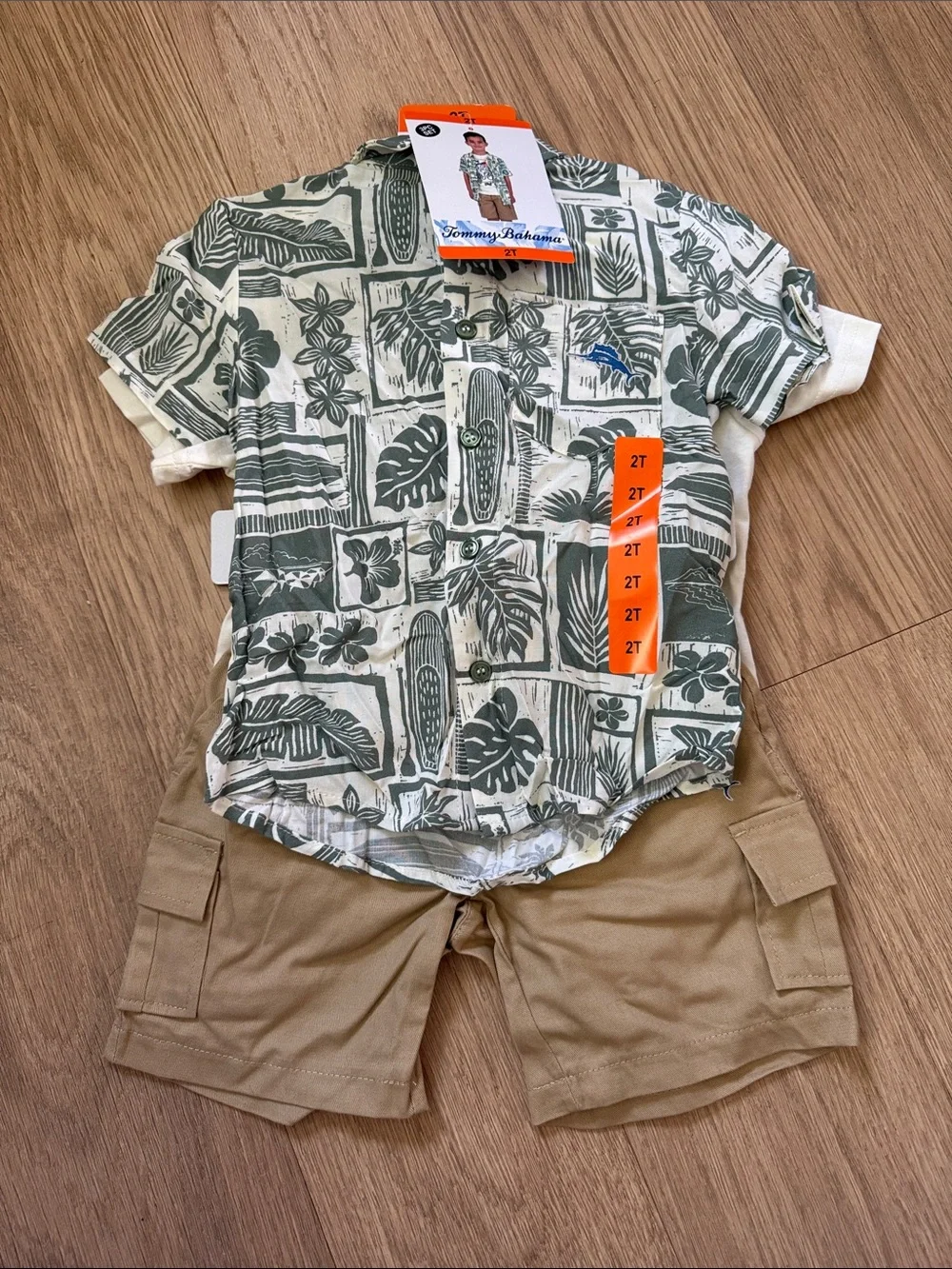 Tommy Bahama 3 Piece Set Size 2T NEW!
